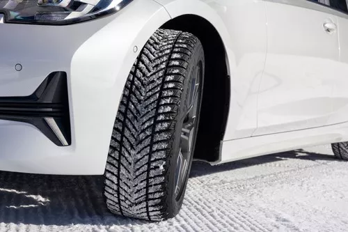 GoodYear UltraGrip Performance 3 - 2