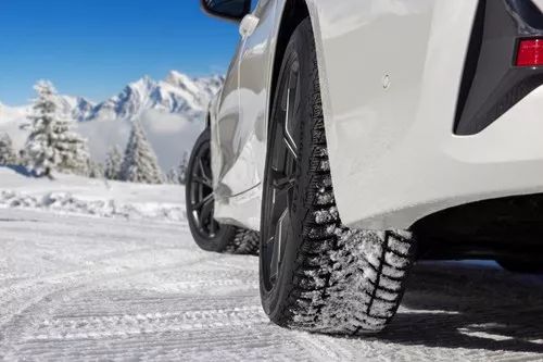 GoodYear UltraGrip Performance 3 - 1