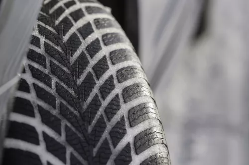 Nokian Snowproof 2 - 4
