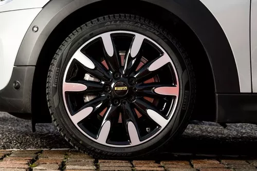 Pirelli Cinturato All Season - 1